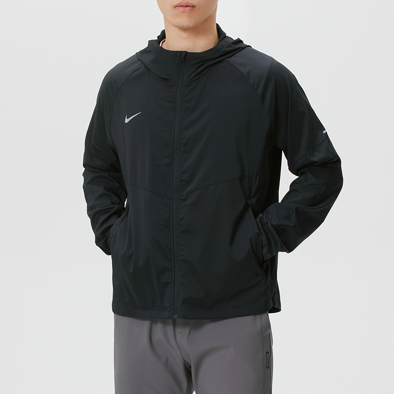 ナイキ メンズ スポーツウェア ランニング フィットネス ト - Running Gear Jacket のレビューと価格
